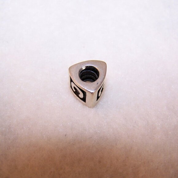 PANDORA Sterling Silver Alphabet Initial C Charm - Design 790323C - Picture 3 of 4